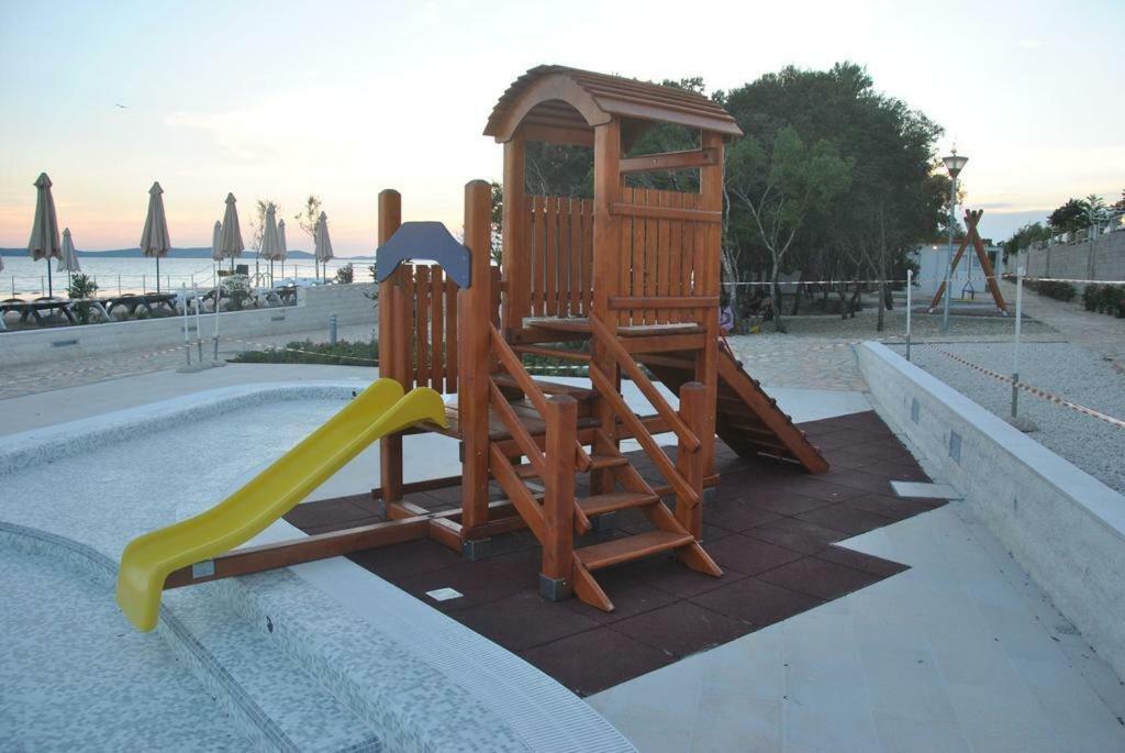 Sunset Apartment ペトルチャネ エクステリア 写真