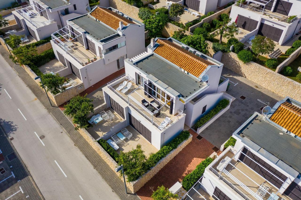 Sunset Apartment ペトルチャネ エクステリア 写真