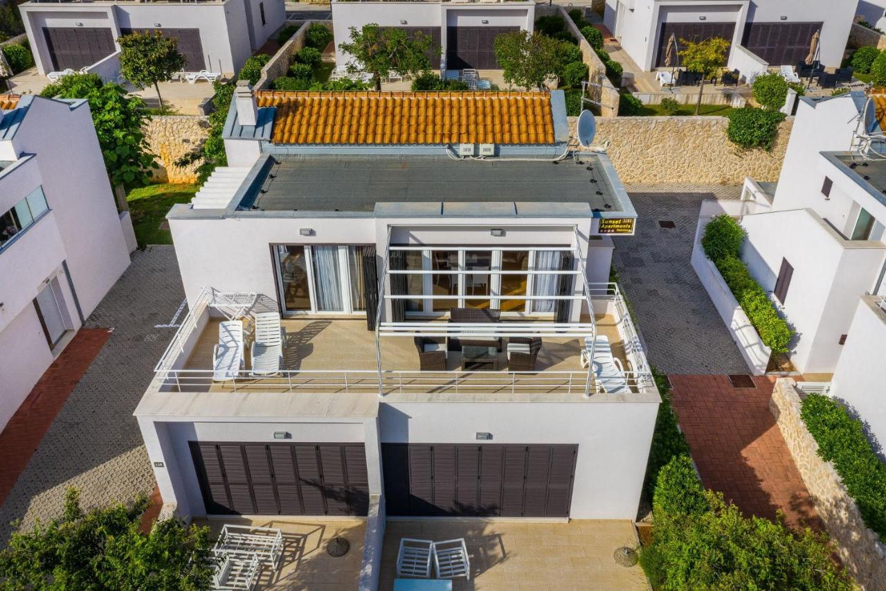 Sunset Apartment ペトルチャネ エクステリア 写真